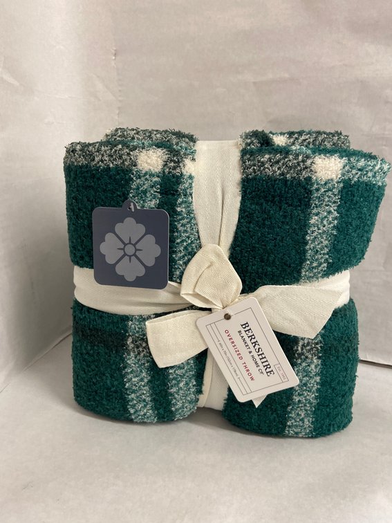 (8x Bid)Berkshire 60"x70" Throw Blanket