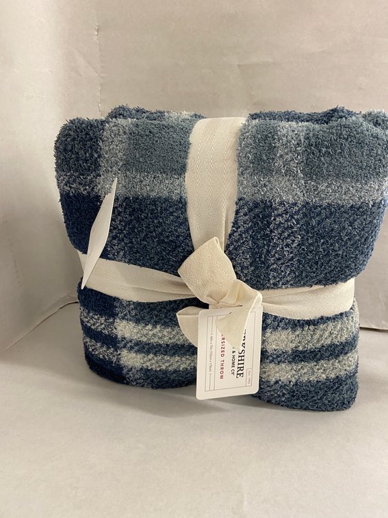 (4x Bid)Berkshire 60"x70" Throw Blanket