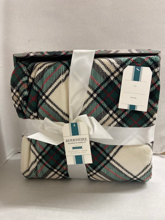 (8x Bid)Berkshire 60"x70" Throw Blanket