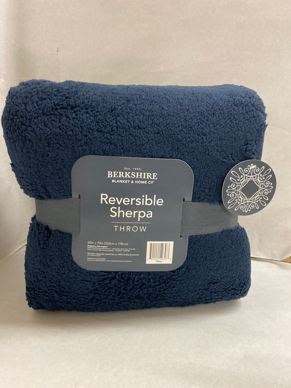 (6x Bid)Berkshire 60"x70" Reversible Sherpa Throw Blanket