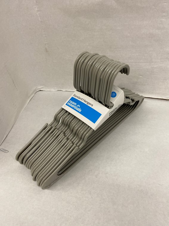 (410x Bid)Room Essentials 18pk Standard Hangers