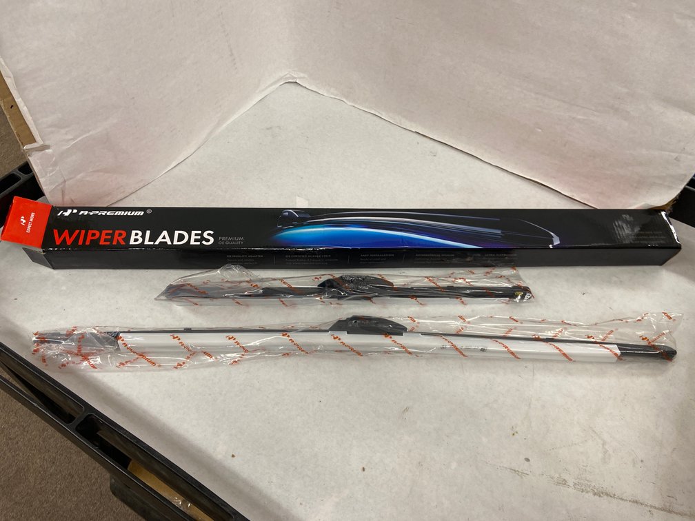 (4x Bid)Premium 28" & 17" Wiper Blade Set