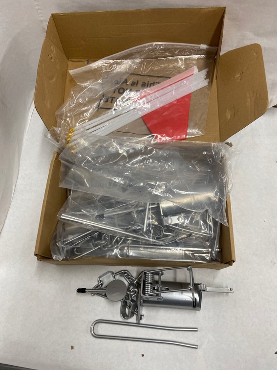 Metal 6pc Inground Mole Trap Set