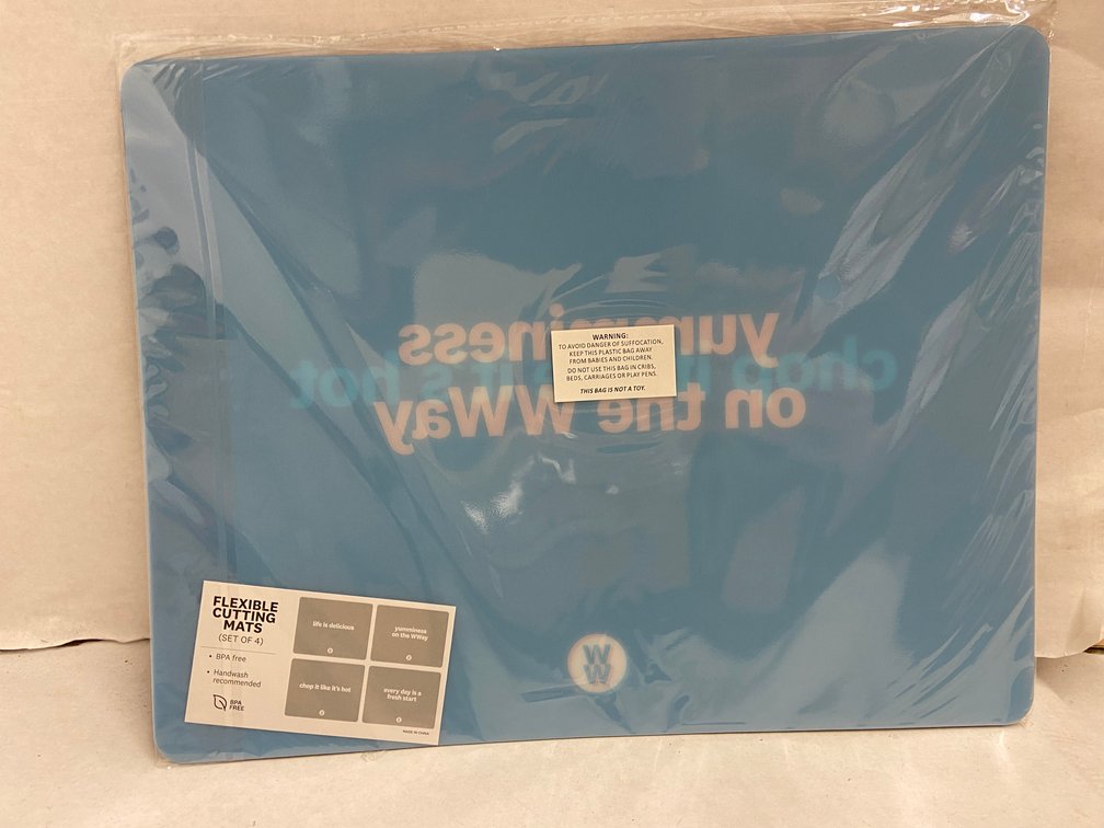 (250x Bid)Asst 4pc Flexible Cutting Mat Set
