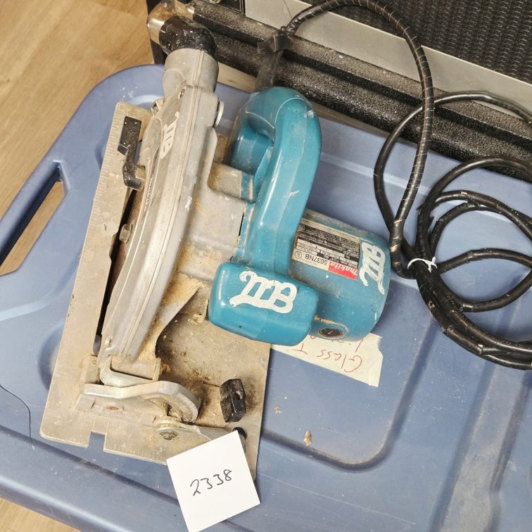 Makita 5037NB Circular Saw