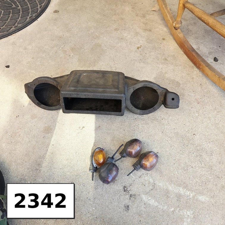 Motorcycle Batwing Fairing Cowl & Turn Signals