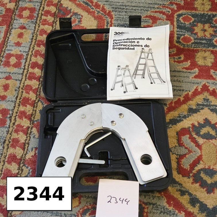 Werner Dynamic Hinge Kit for Ladder