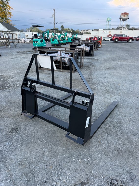 GF Industries Quick Attach Pallet Forks