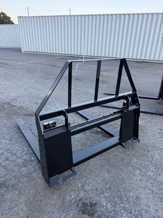 GF Industries Quick Attach Pallet Forks