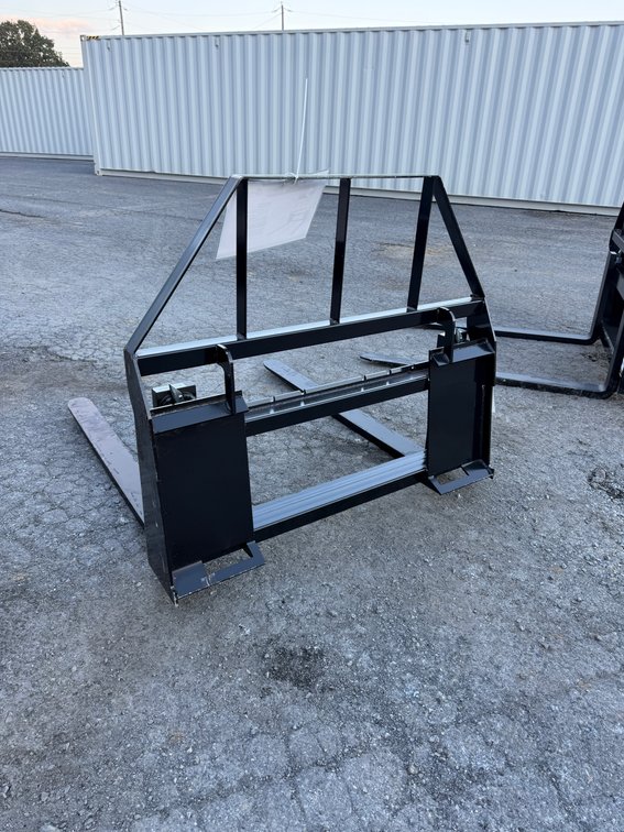 GF Industries Quick Attach Pallet Forks