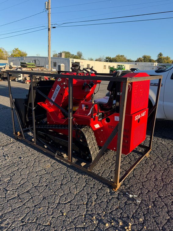 New AGT SDA-140T Mini Ride-On Skid Loader