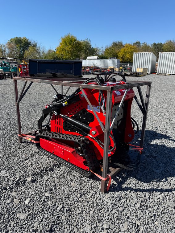 New SD Lanch SSL60 Mini Stand-On Skid Loader