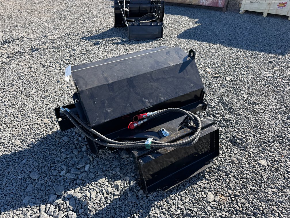 Mini Quick Attach Hydraulic Broom