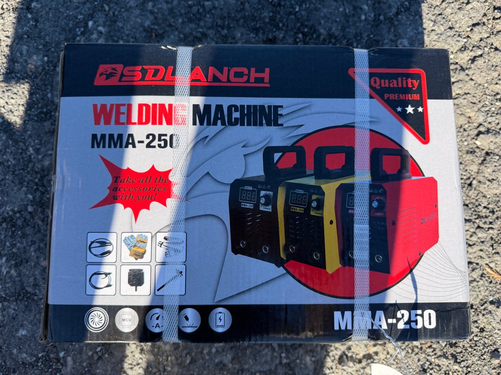 SDLANCH MMA-250 Welding Machine