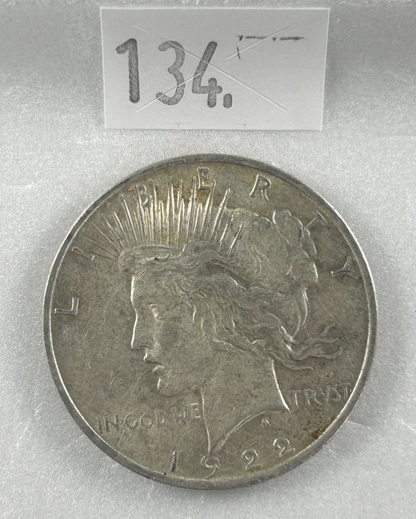 1922 Peace Dollar EF.