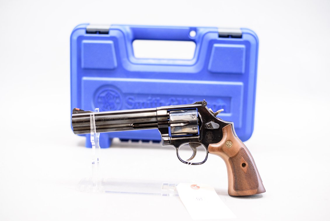 (R) Smith & Wesson Mod 586-8 .357 Magnum Revolver