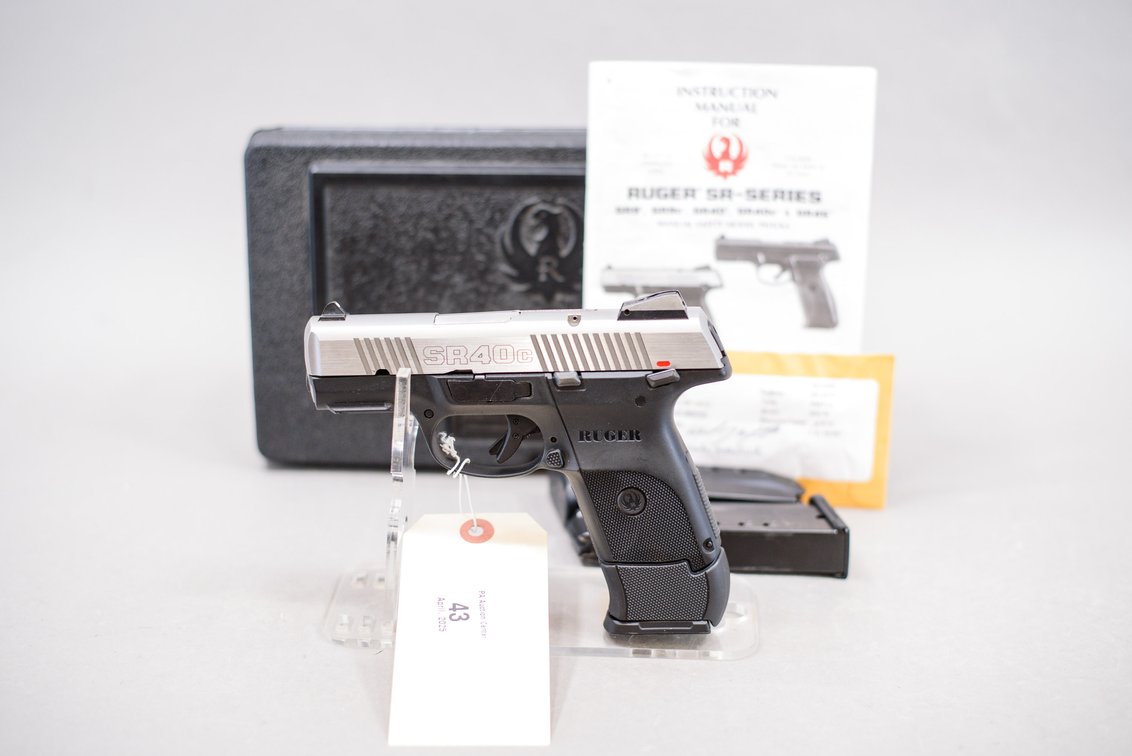 (R) Ruger SR40c .40S&W Pistol