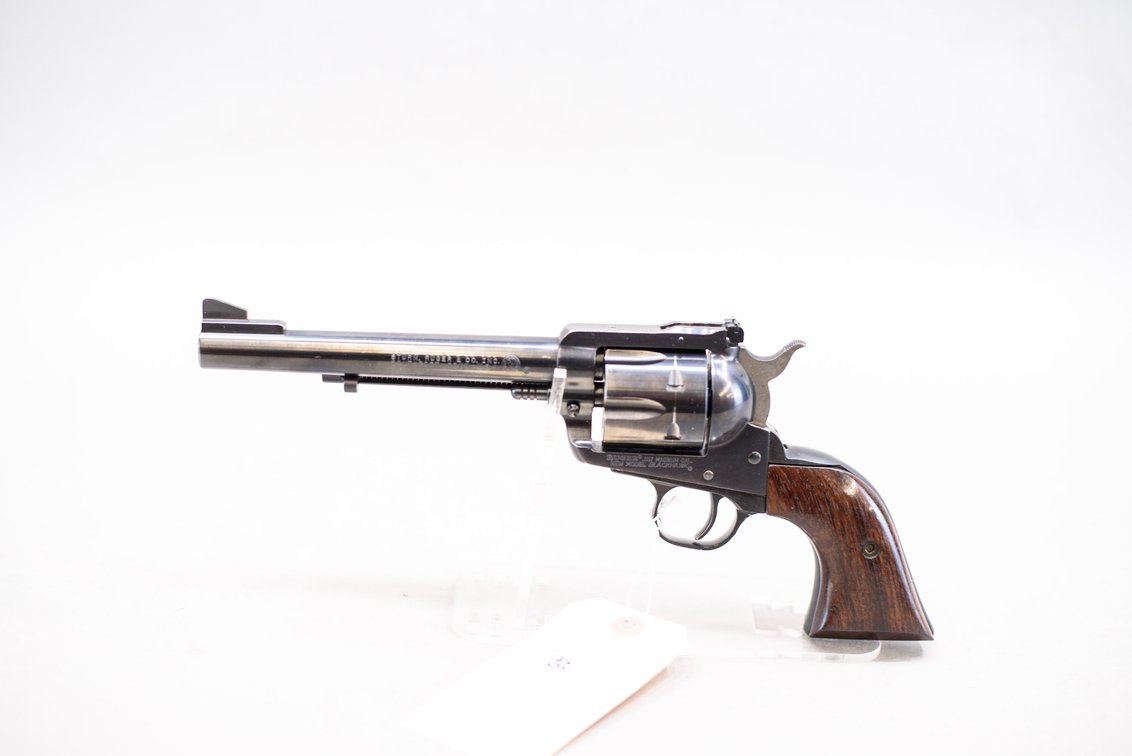 (CR) Ruger New Model Blackhawk .357 Mag Revolver