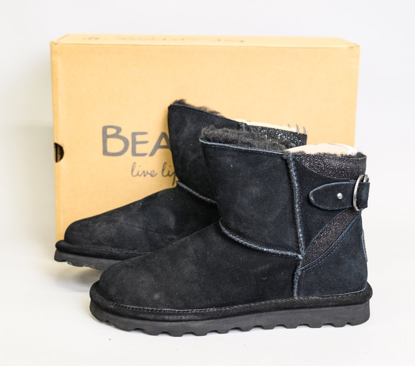 Bearpaw Women's Betty Boots - Size 7