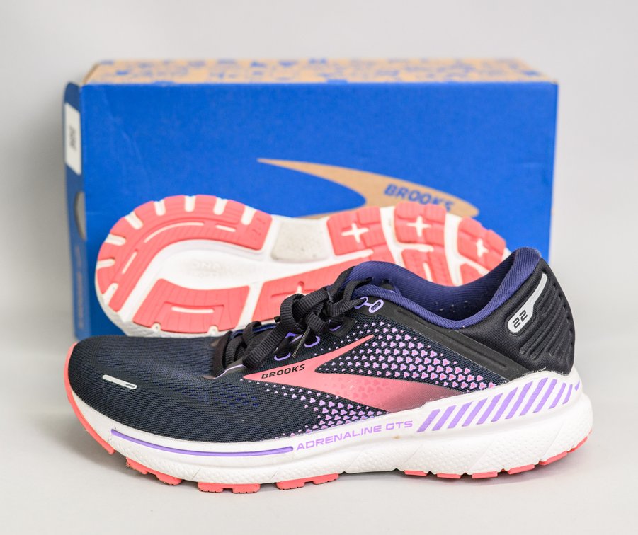 Brooks Women's Adrenaline GTS Sneakers - Size 9.5