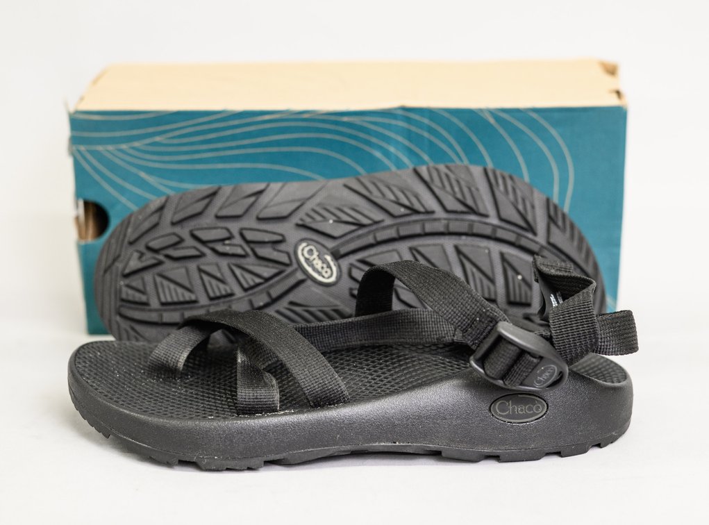 Chaco Men's Z2 Classic Sandals - Size 9