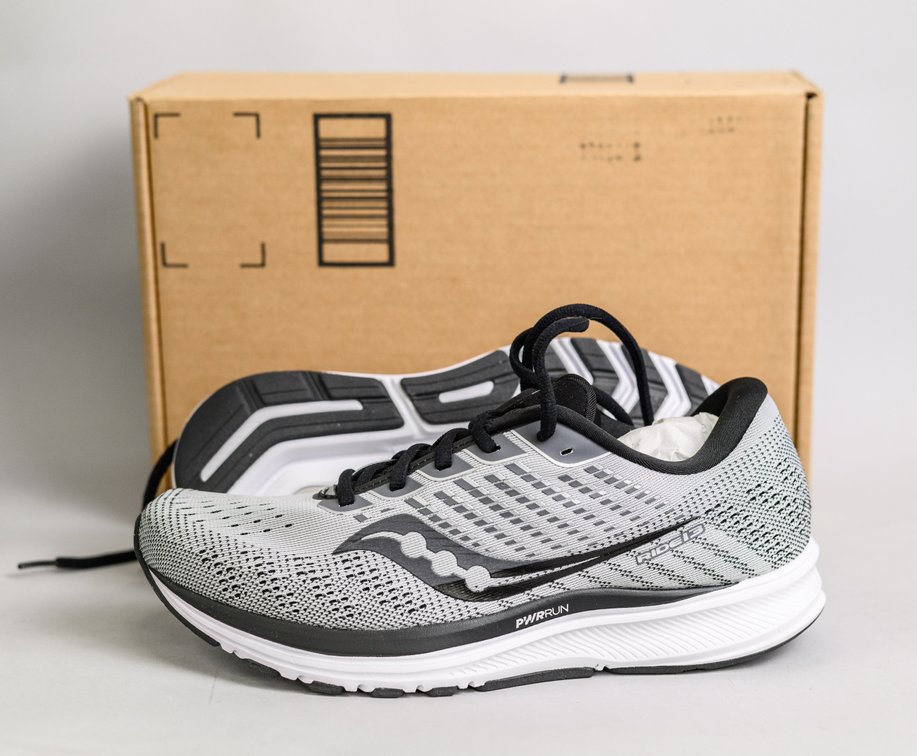 Saucony Women's Ride 13 Sneakers - Size 10