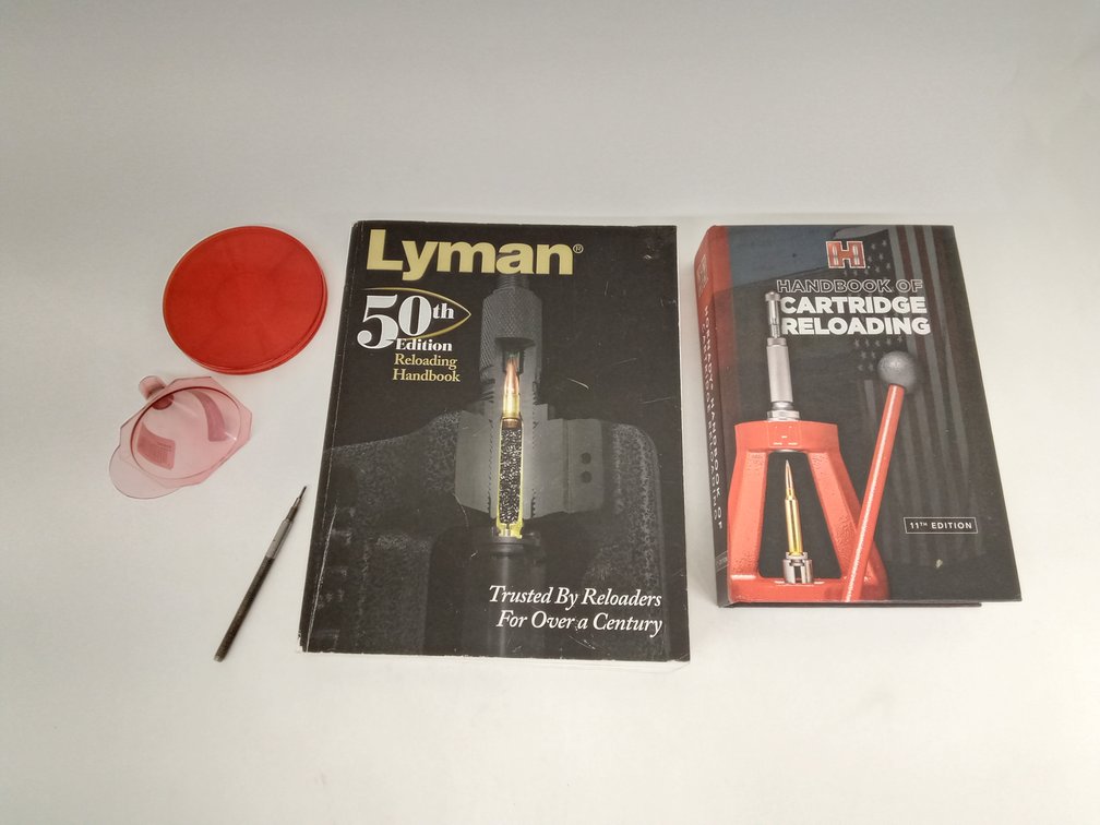 (5 Pcs.) Reloading Handbooks, & Tools Mixed Lot