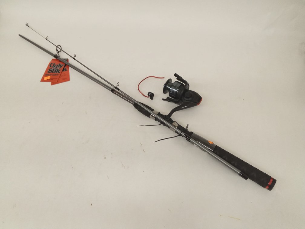Ugly Stik Ugly Tuff Rod & Reel, Broken Reel