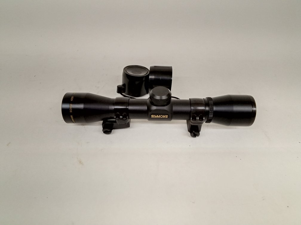 Simmons 4x32 Power Shotgun Scope with Rings