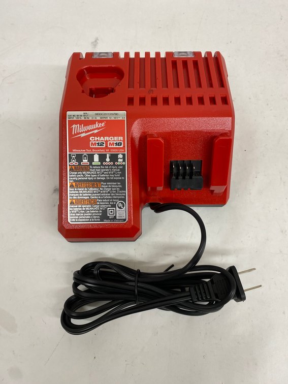 Milwaukee M12/M18 Battery Charger 