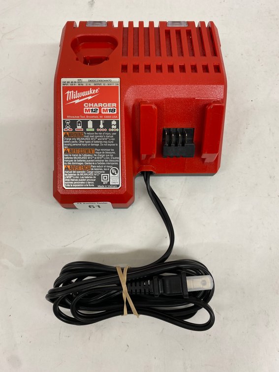 Milwaukee M12/M18 Battery Charger 