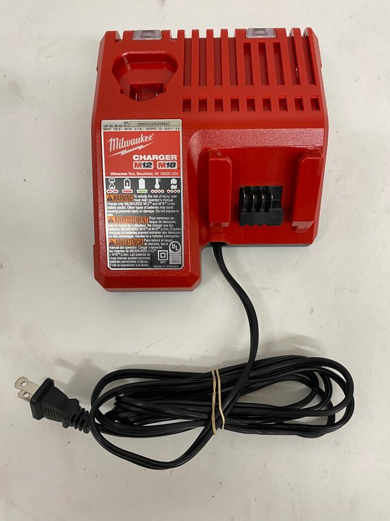Milwaukee M12/M18 Battery Charger 