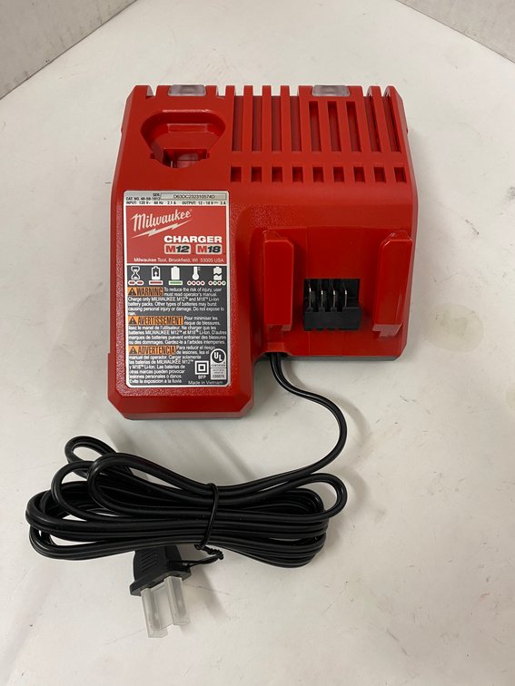 Milwaukee M12/M18 Battery Charger 