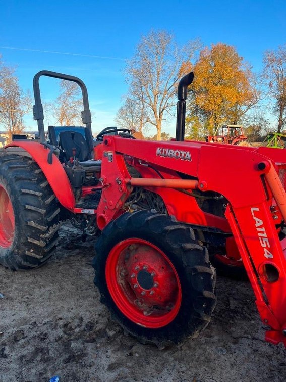 Kubota M6060