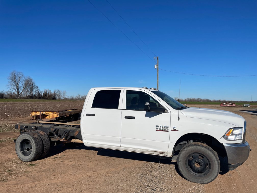 2018 Ram 3500 Chassis Pickup Truck