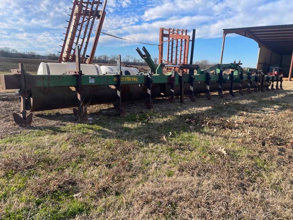 Dickey Vator Bedder Roller