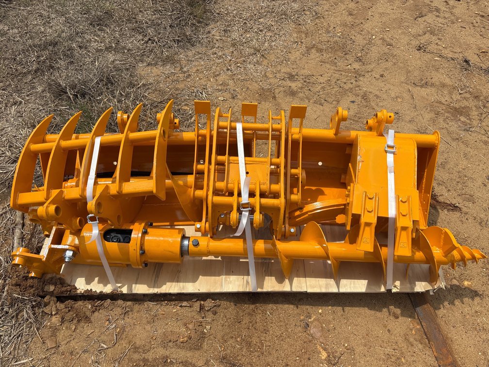QTY (8) CAT 301 Excavator Attachment