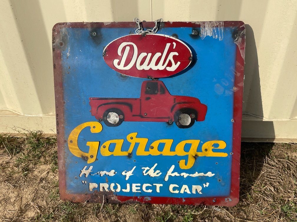 Dad's Garage Decorative Metal sign