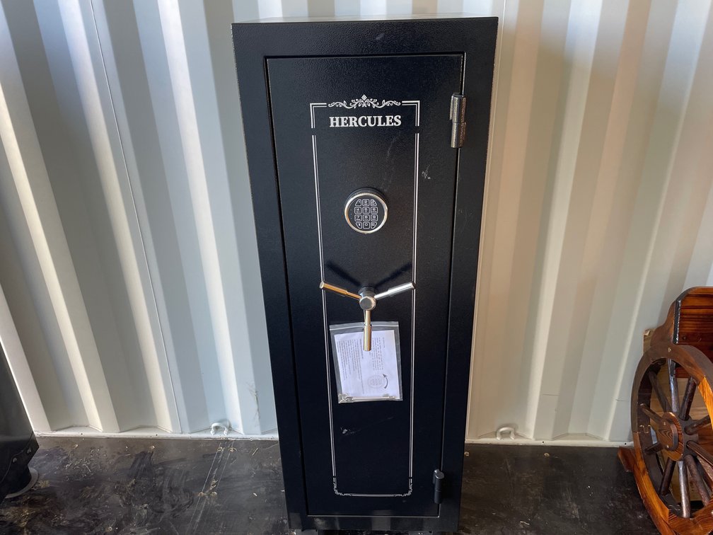 Hercules gun safe (small)