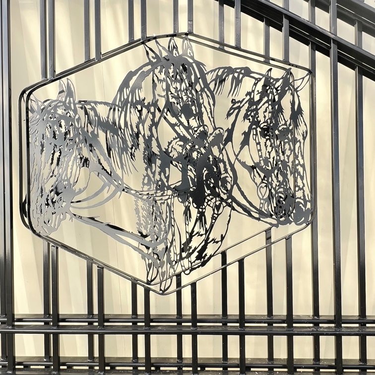 Horse head Gates