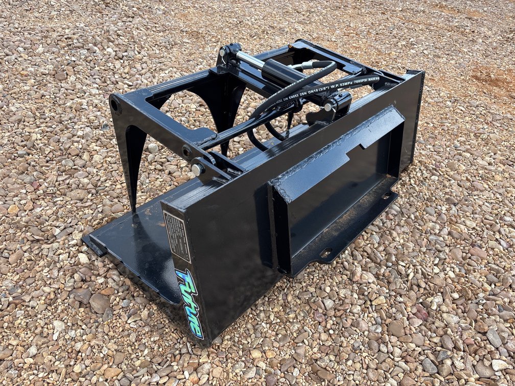 Mini Skid steer plate grabber