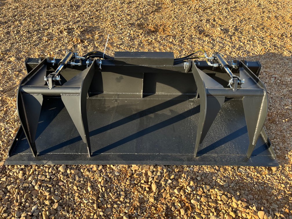 SKID STEER GRAPPLE BUCKET