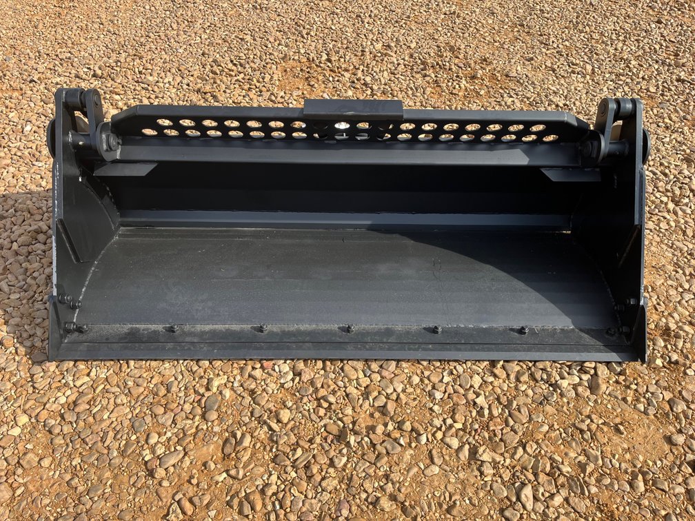 SKID STEER HYDRAULIC COMBO BUCKET