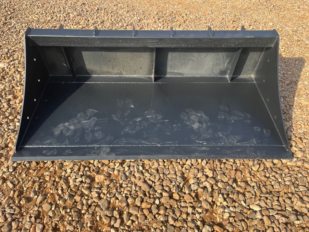 Sliding grab bucket