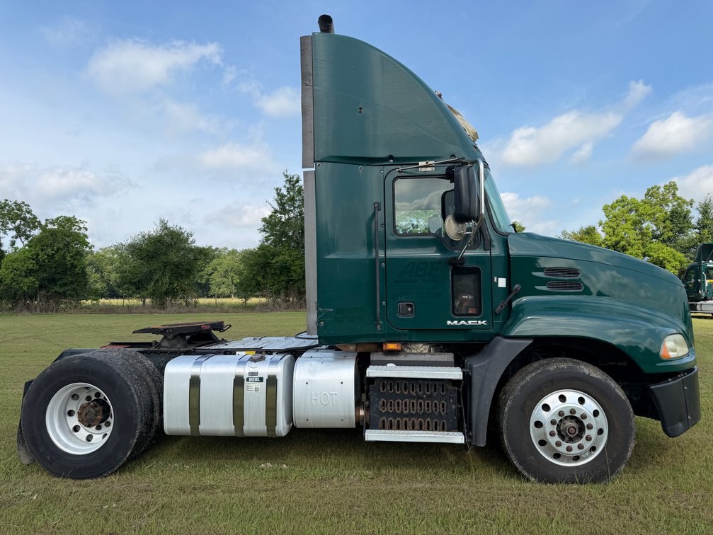 Image for June 18th Bank and Consignment Online Virtual Equipment Auction