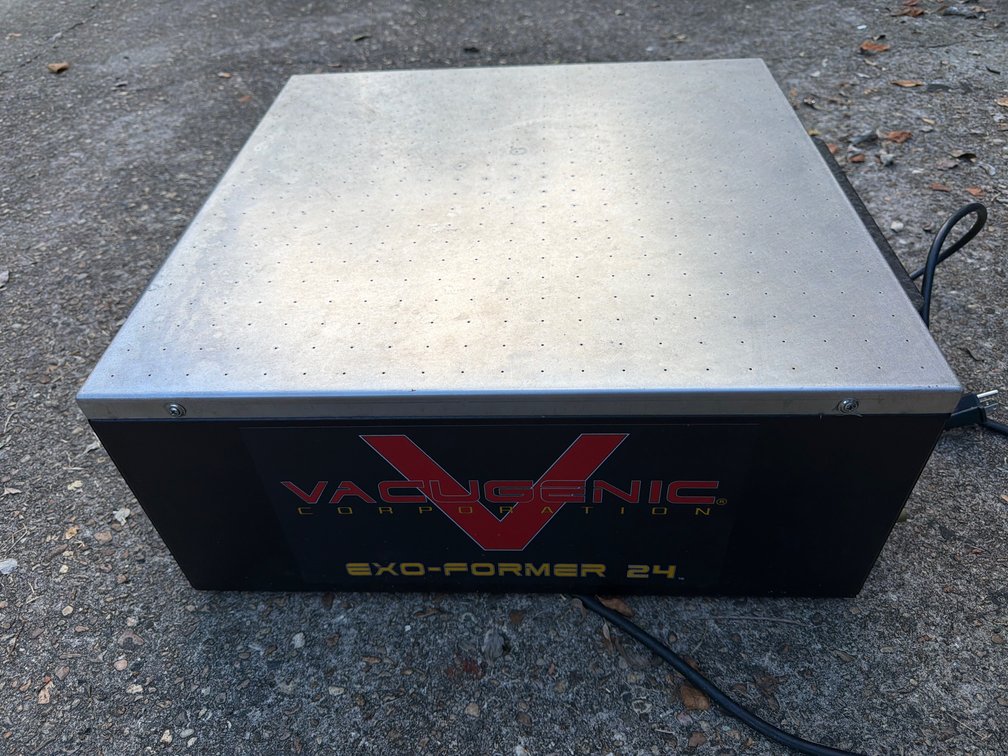 Vacugenic Corporation Exo-Former 24 Vacuum Forming Machine