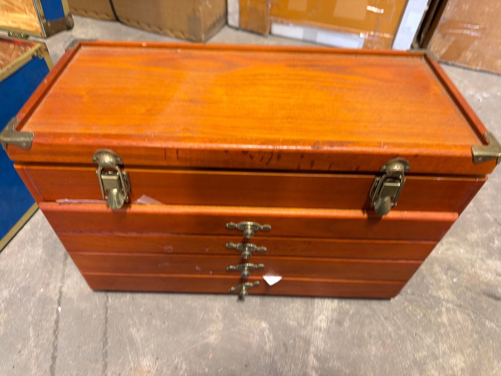 Wooden Tackle Chest with Lure-Making Supplies & Terminal Tackle