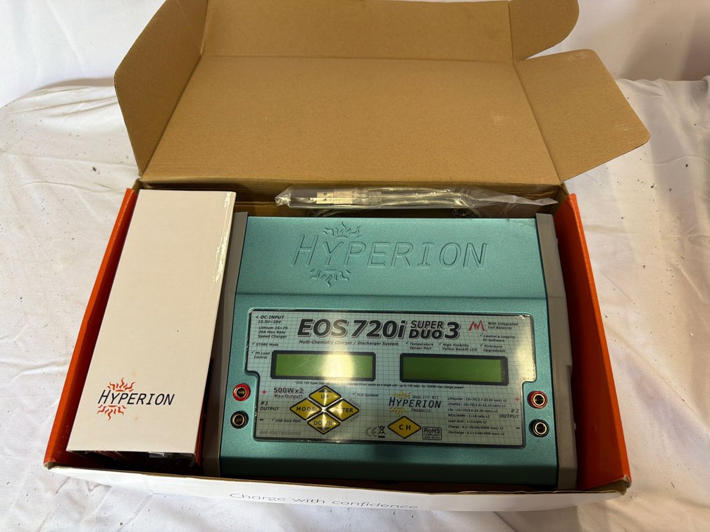 Hyperion EOS 720i Dual Charger & Helicopter Mechanics Lot