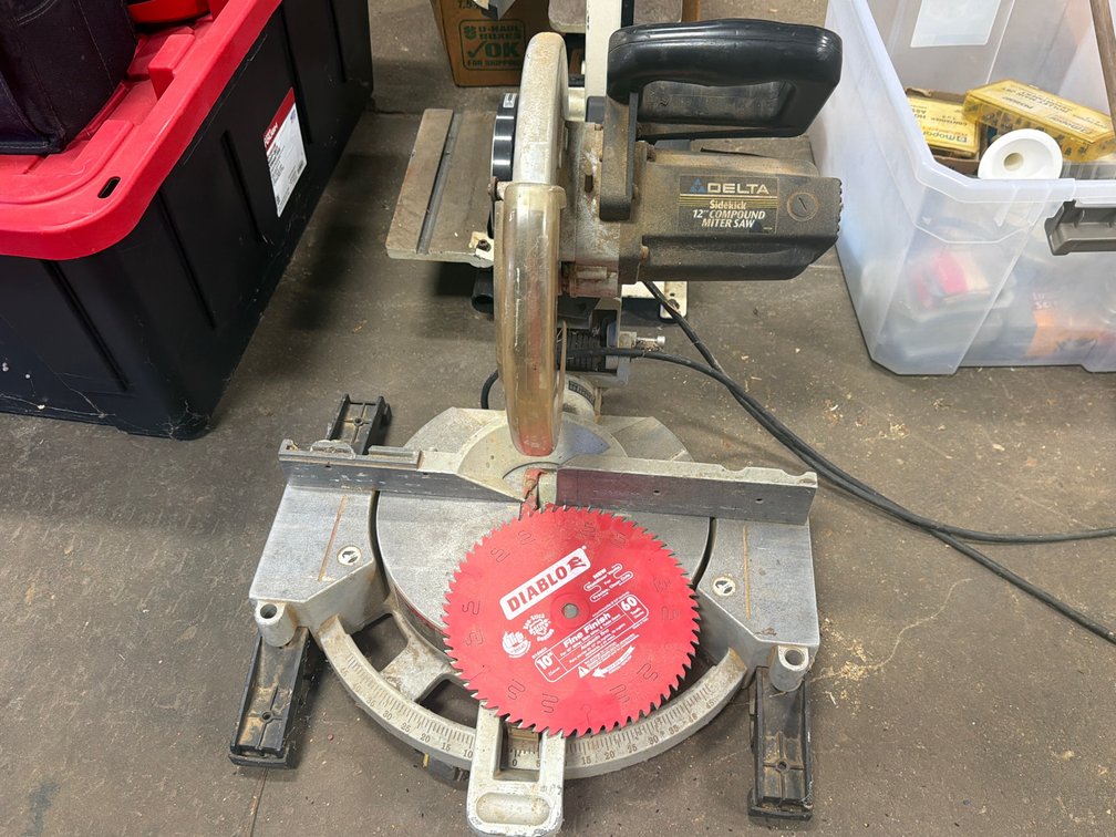 Delta Sidekick 12" Compound Miter Saw