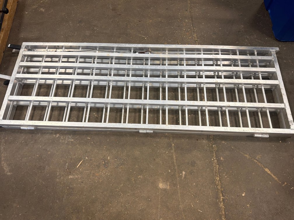 Aluminum Folding Loading Ramp